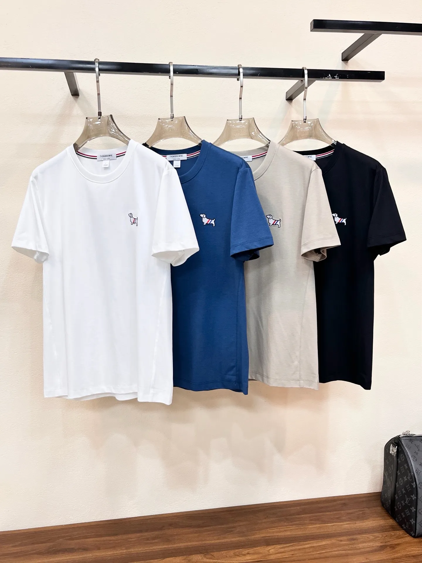 TB 。2026 New Arrival Original T AHot Sale🔥 ✨ Versatile Premium Quality ✨ logo Breathable 。Size：M-4XL（ 200 )